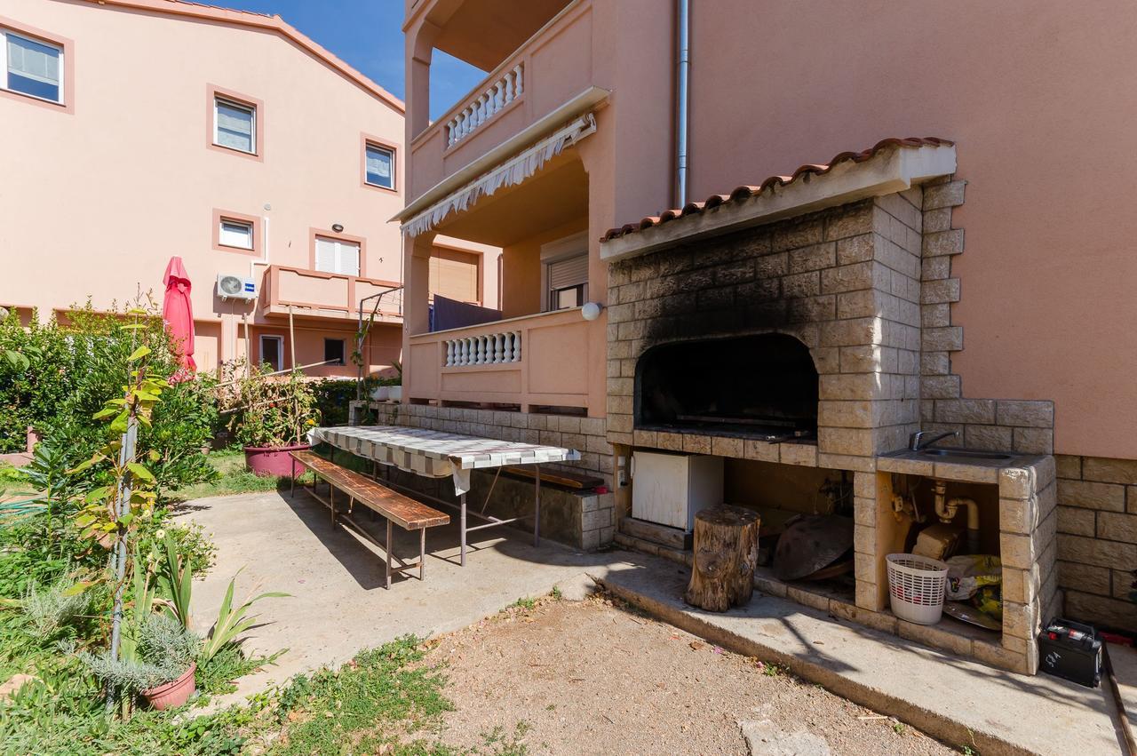 Apartments Jasmin Barbat na Rabu المظهر الخارجي الصورة